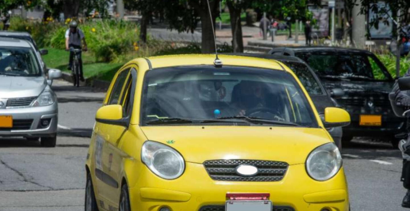 Cuánto cuesta un taxi del aeropuerto al centro de Bogotá