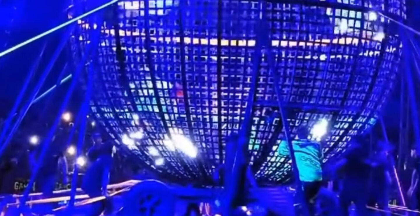 Acróbatas se cayeron en pleno espectáculo del Circo de los Hermanos Gasca: video