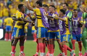 Jugadores de Colombia celebrando un gol