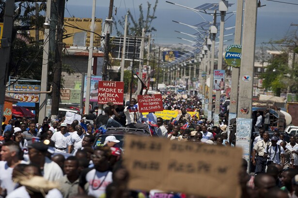 250215_marcha_haitianos_0_ap.jpg