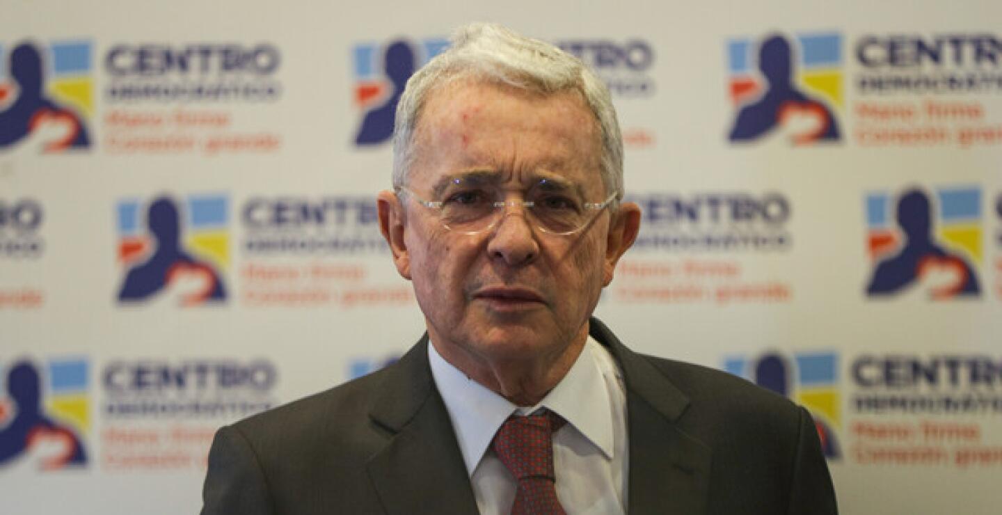 Desmovilizados de las FARC pueden ser recibidos en el Centro Democrático, confirma Álvaro Uribe