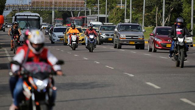 Por primera vez, motos fueron incluidas en pico y placa ambiental por contaminación en Bogotá