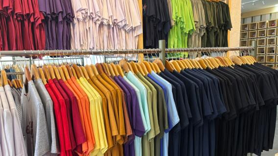 Los colores que utilizan las personas menos inteligentes, según IA Los colores que utilizan las personas menos inteligentes, según IA