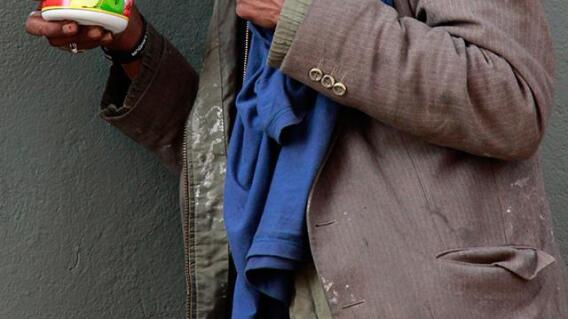 Tremenda odisea: habitante de calle fue confundido con un fugitivo y enviado a un manicomio