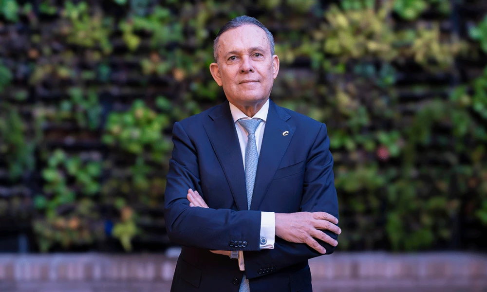 Efraín Cepeda, presidente del Senado Efraín Cepeda, presidente del Senado