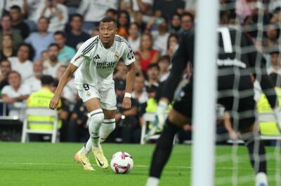 Kylian Mbappé en acción de juego con el Real Madrid Kylian Mbappé en acción de juego con el Real Madrid