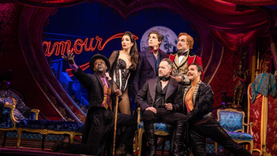 El musical 'Moulin Rouge!' de Nueva York ofrece un taller de guion gratis para hispanos El musical 'Moulin Rouge!' de Nueva York ofrece un taller de guion gratis para hispanos
