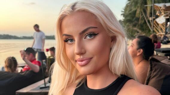 Elsa Thora Elsa Thora