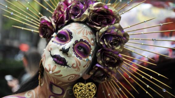 Maquillaje de catrina en México día de muertos Maquillaje de catrina en México día de muertos