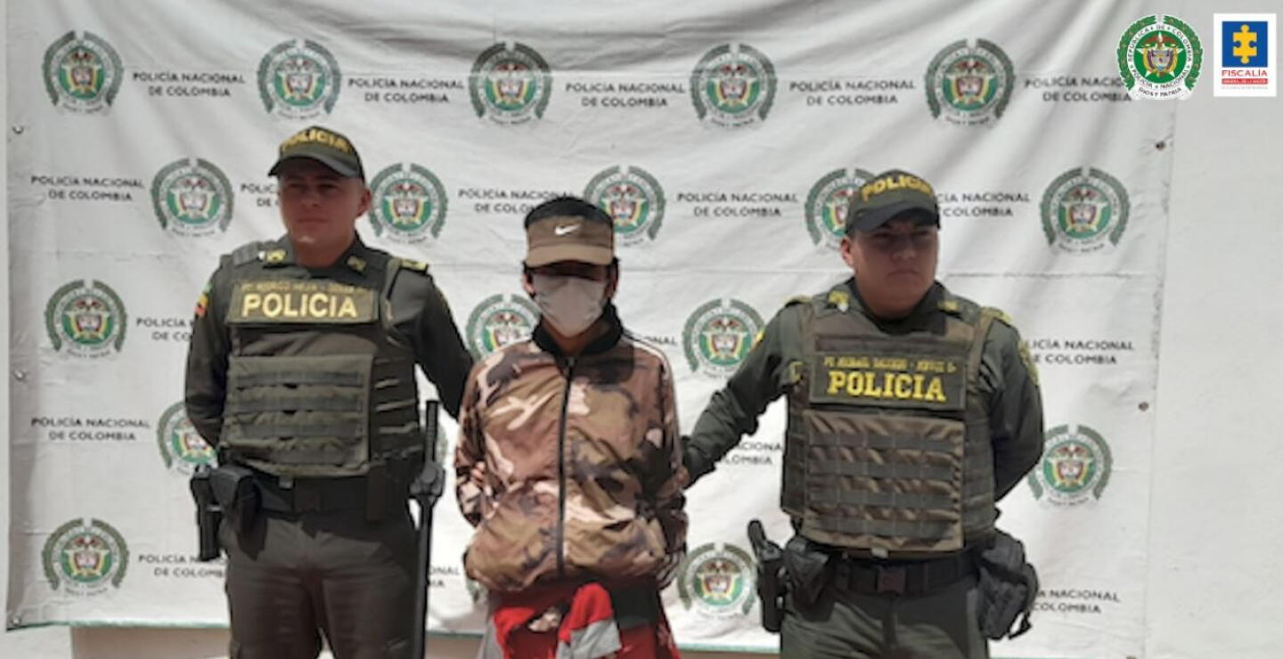 Condenan a 18 años de cárcel a hombre por extorsionar a su prima y permitir que abusaran de ella