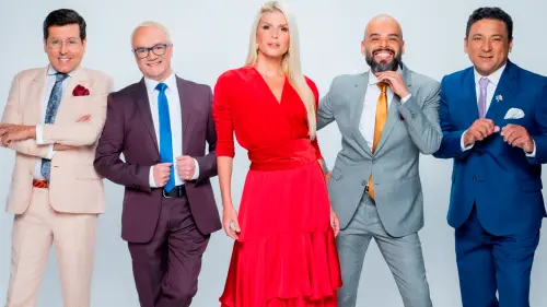 Presentador de La Red recordó que su abuela falleció mientras le hacían manicure.