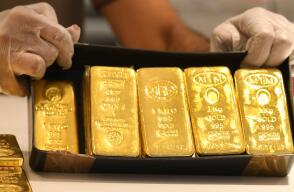 366041_Comercio de oro // Foto: AFP