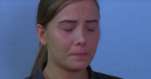 214435_elif-1.jpg