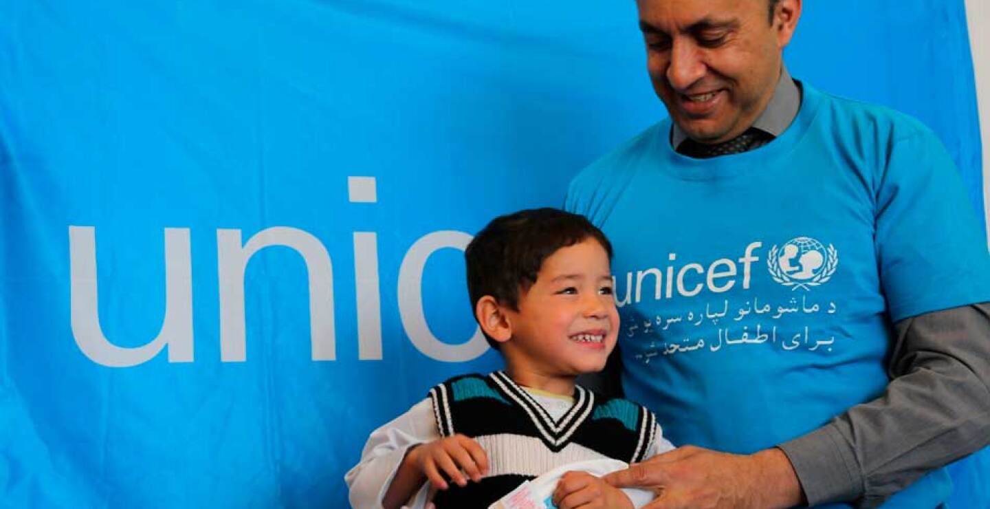 Después de que estas imágenes se volvieran virales, Murtaza recibió una camiseta verdadera de su ídolo.