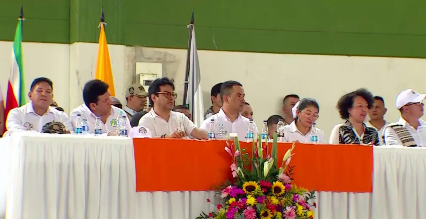 Gobierno Petro retomará proceso de justicia y paz con desmovilizados de las AUC