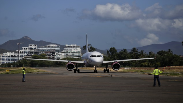 Reducción del IVA al transporte aéreo, entre medidas del gobierno para aerolíneas 