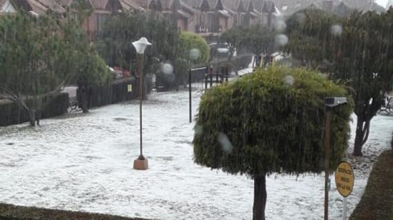 324020_BLU Radio, Granizo en Chía / Foto: BLU Radio