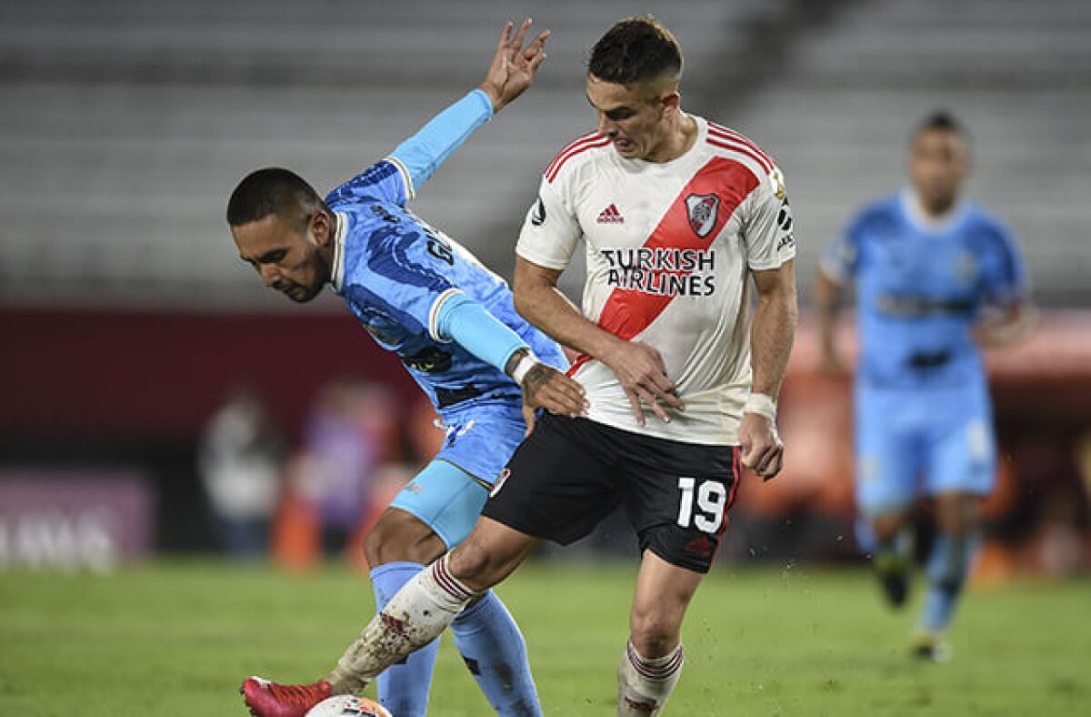 Atletico De Madrid Busca A Edinson Cavani Y En Espana No Hablan De Rafael Santos Borre