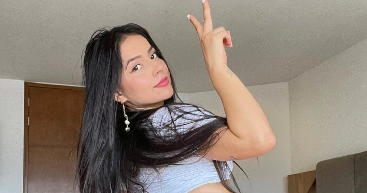 Aida Cortés derrite con sensual foto en lencería azul; muchos