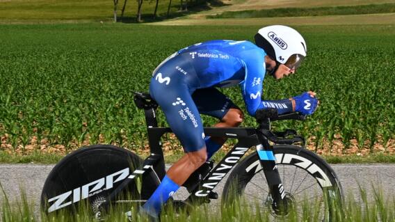 Nairo Quintana, ciclista colombiano del Movistar Team, en la contrarreloj del Giro de Italia 2024 Nairo Quintana, ciclista colombiano del Movistar Team, en la contrarreloj del Giro de Italia 2024