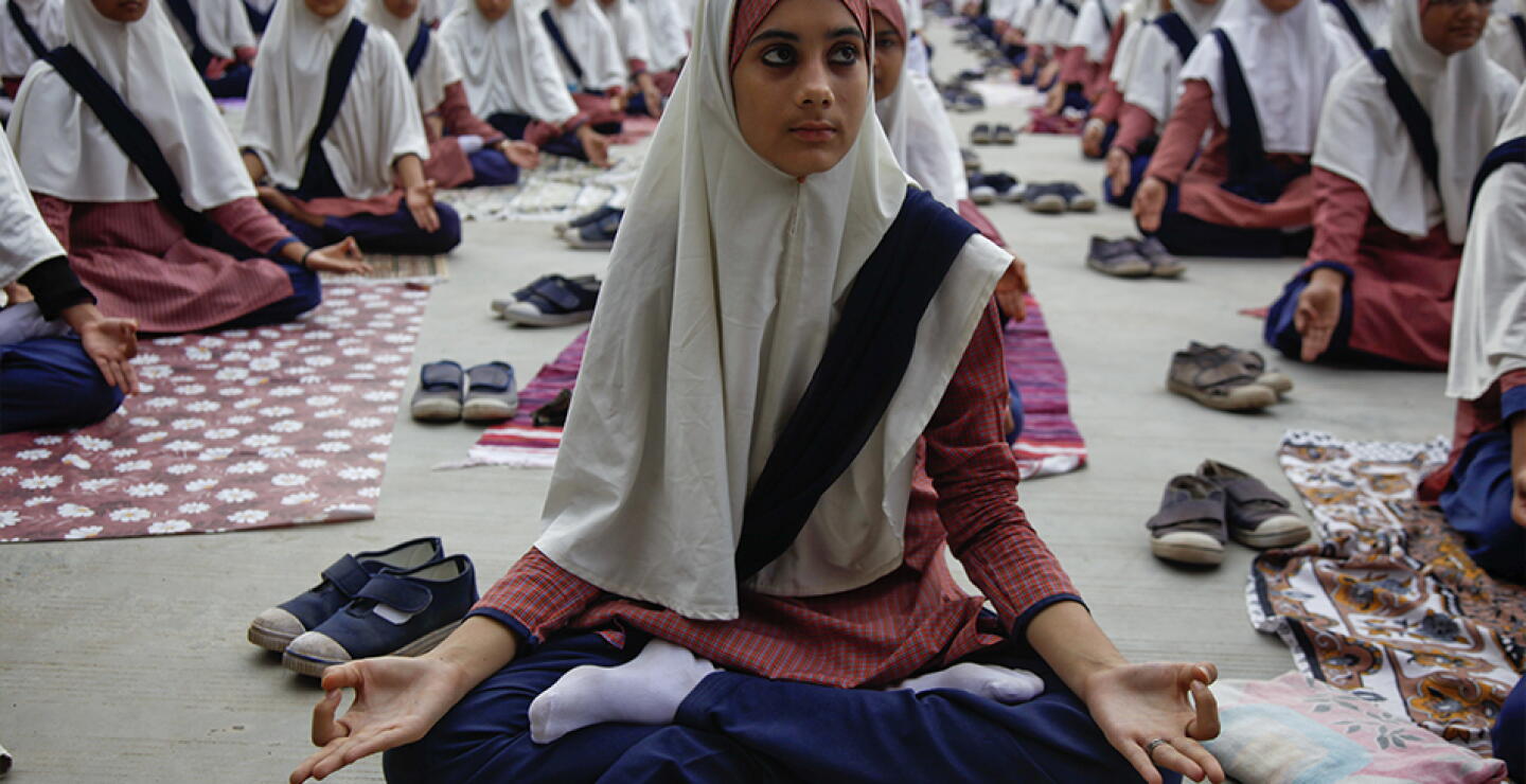 yoga_1_ap.jpg