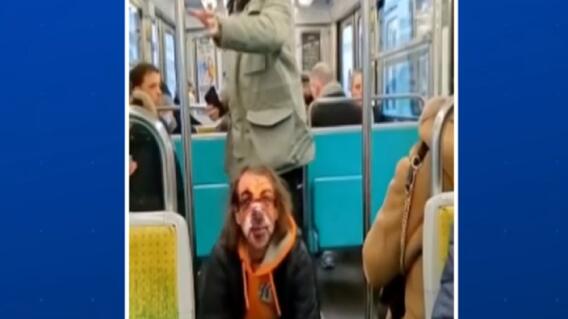 Raras escenas en metro de París se hacen virales: “Y después dicen que el día a día es aburrido” Raras escenas en metro de París se hacen virales: “Y después dicen que el día a día es aburrido”