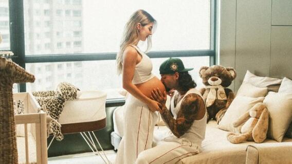 Maluma y Susana Gómez, esperando a su hija Paris Maluma y Susana Gómez, esperando a su hija Paris