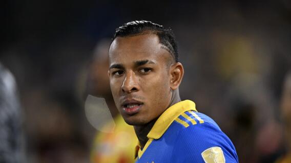 Sebastián, extremo colombiano que milita en Boca Juniors. Sebastián, extremo colombiano que milita en Boca Juniors.