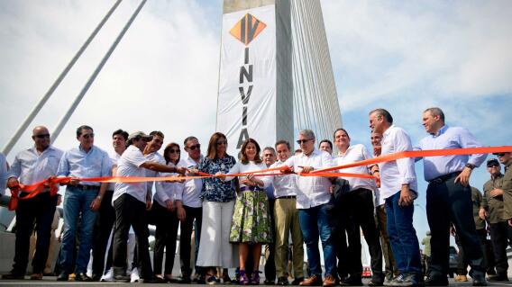 351193_BLU Radio// Inauguración del puente Pumarejo. Foto: Cortesía