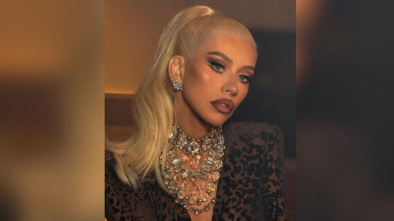 Cristina Aguilera festejó su cumpleaños 44 con sensual foto Cristina Aguilera festejó su cumpleaños 44 con sensual foto