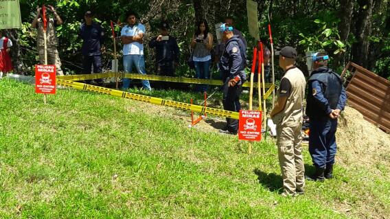 238274_Foto Brigada desminado