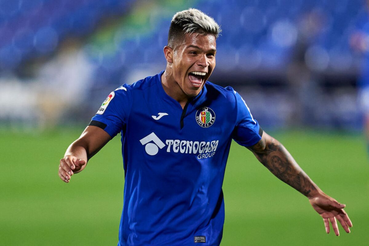 Getafe CF v Real Betis - La Liga Santander