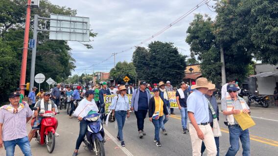 Paro arrocero: gremio se levantó de la mesa sin concretar acuerdo con el Gobierno Paro arrocero: gremio se levantó de la mesa sin concretar acuerdo con el Gobierno