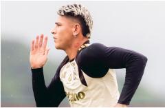 Jorge Carrascal en uno de los entrenamientos del Flamengo.