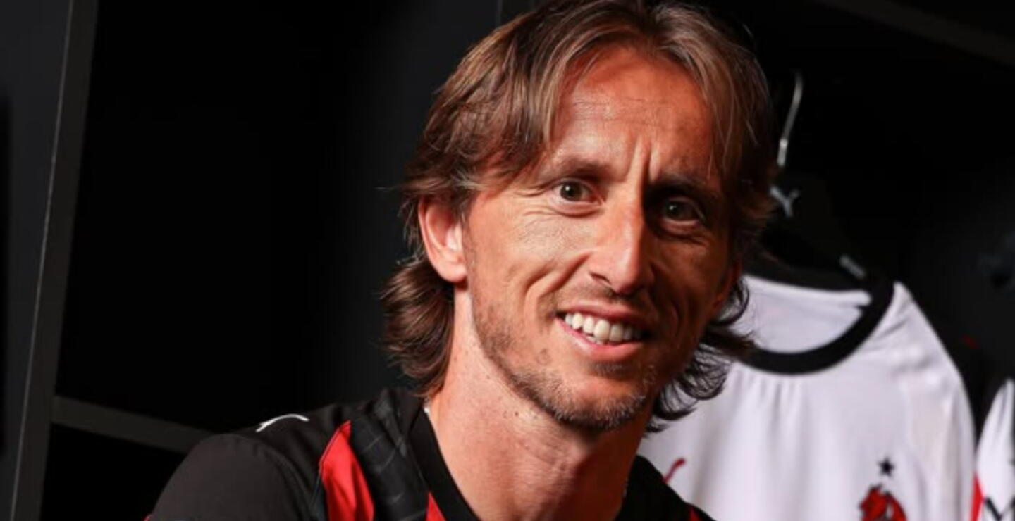 Luka Modric fue anunciado como nuevo jugador del Milan. 