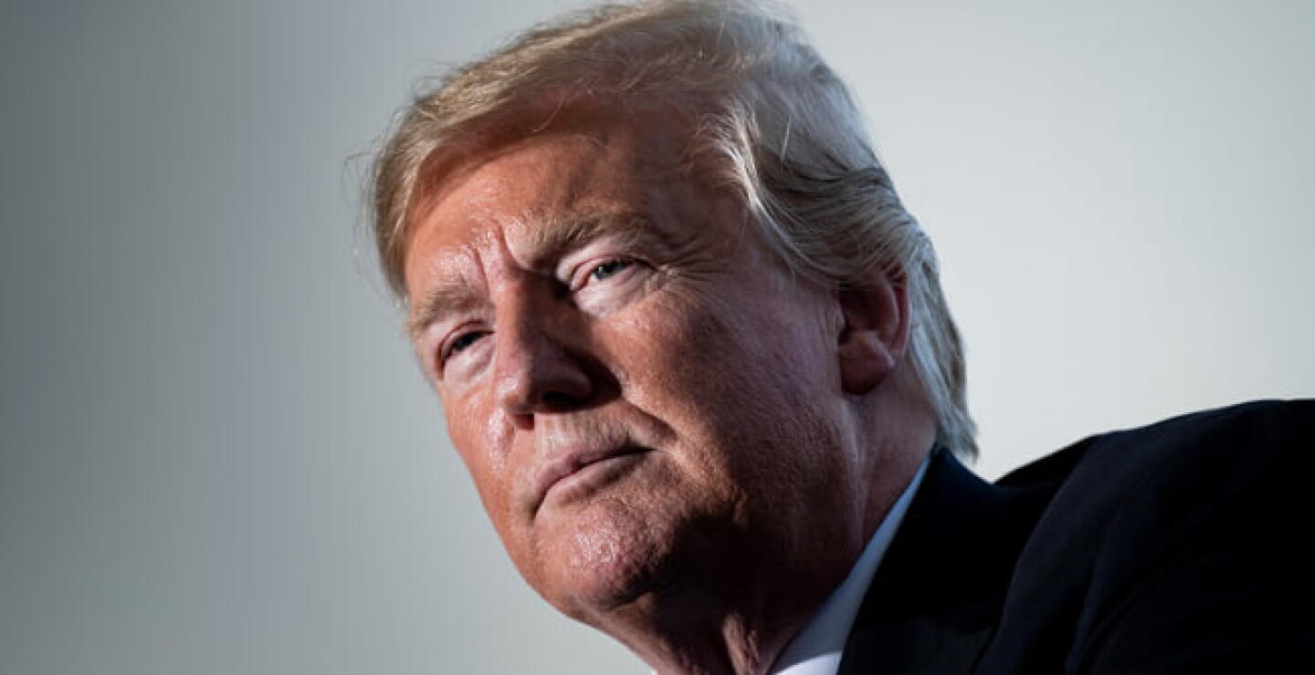 trump_32.jpg