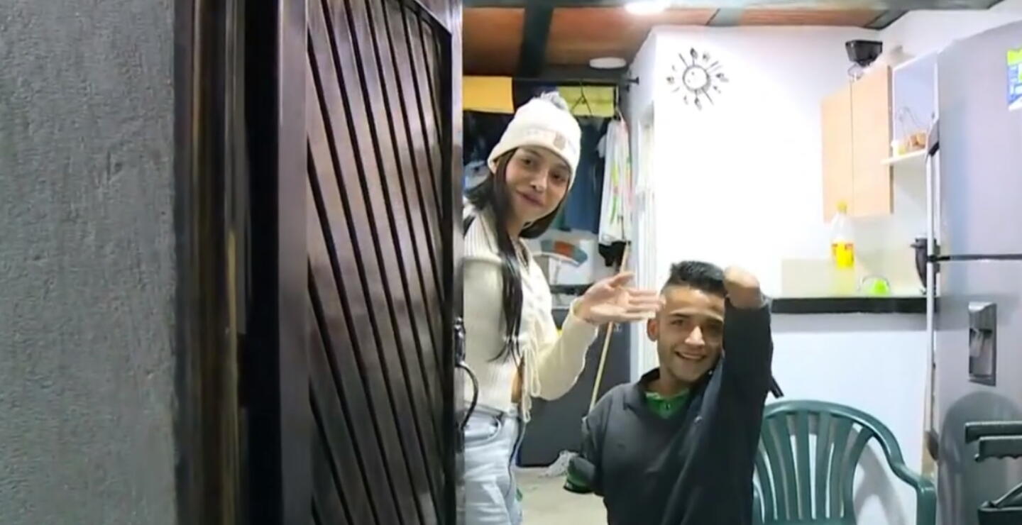 Este joven perdió las extremidades en un accidente y hoy busca ayuda para conseguir empleo