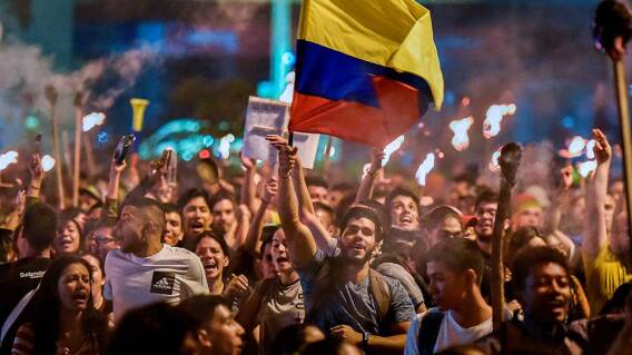 350270_BLU Radio. Protestas en Colombia / Foto: AFP 350270_BLU Radio. Protestas en Colombia / Foto: AFP