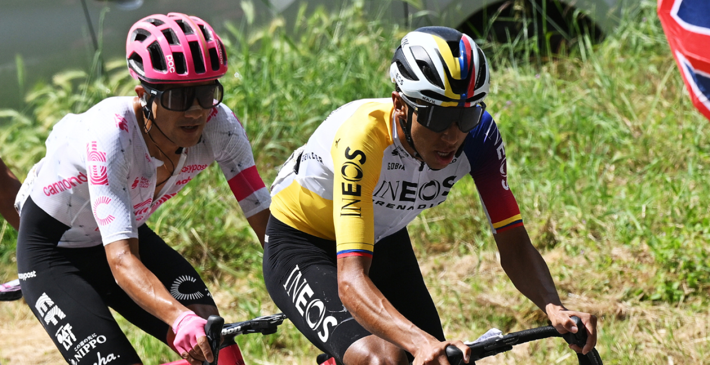 Egan Bernal, ciclista colombiano y líder del INEOS Grenadiers, en la etapa 16 del Giro de Italia 2025