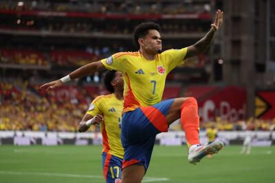 Luis Díaz celebra con la Selección Colombia Luis Díaz celebra con la Selección Colombia