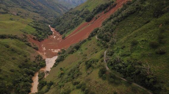 deslizamiento sobre río San Julián en Yarumal, Antioquia.jpeg deslizamiento sobre río San Julián en Yarumal, Antioquia.jpeg