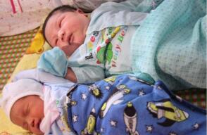 5979_La Kalle - bebé - foto AFP