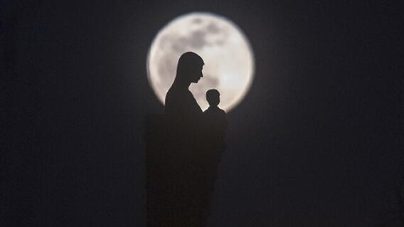 supermoon.jpg supermoon.jpg