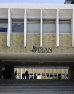 Oficina de administración tributaria en Cartagena