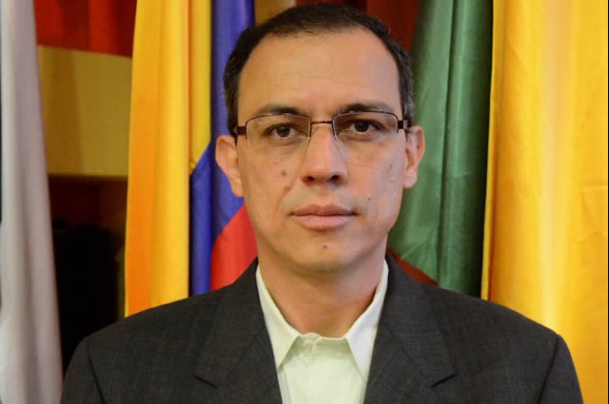 190315_nuevo_rector_poli.jpg