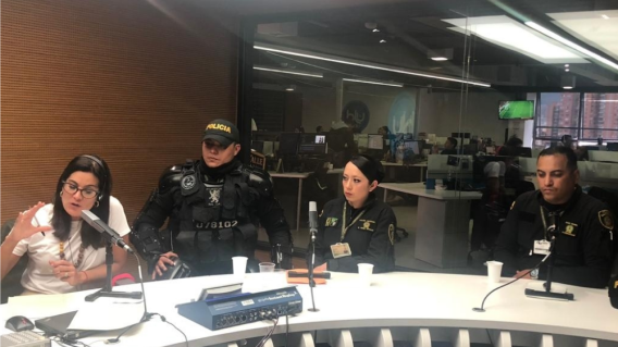 344926_BLU Radio. Esmad en Mesa BLU // Foto: BLU Radio