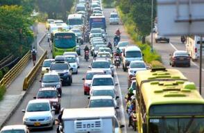 303001_BLU Radio. Medida de Pico y Placa en Bucaramanga /foto: Área Metropolita de Bucaramanga