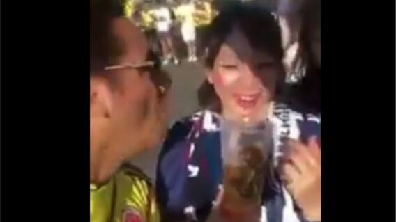 10005_La Kalle - El hombre que le hizo broma a una japonesa - Foto redes sociales 10005_La Kalle - El hombre que le hizo broma a una japonesa - Foto redes sociales