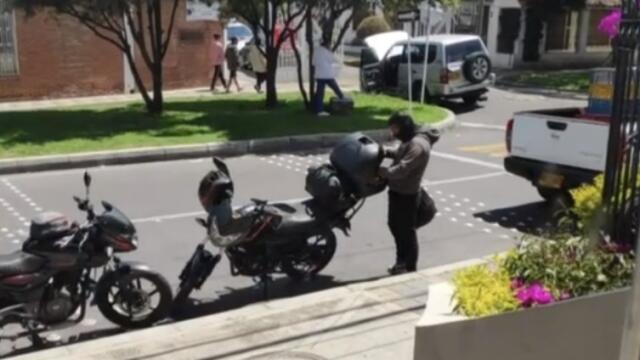 Pidieron servicio por aplicación y les hurtaron equipos por más de 25 millones de pesos Pidieron servicio por aplicación y les hurtaron equipos por más de 25 millones de pesos