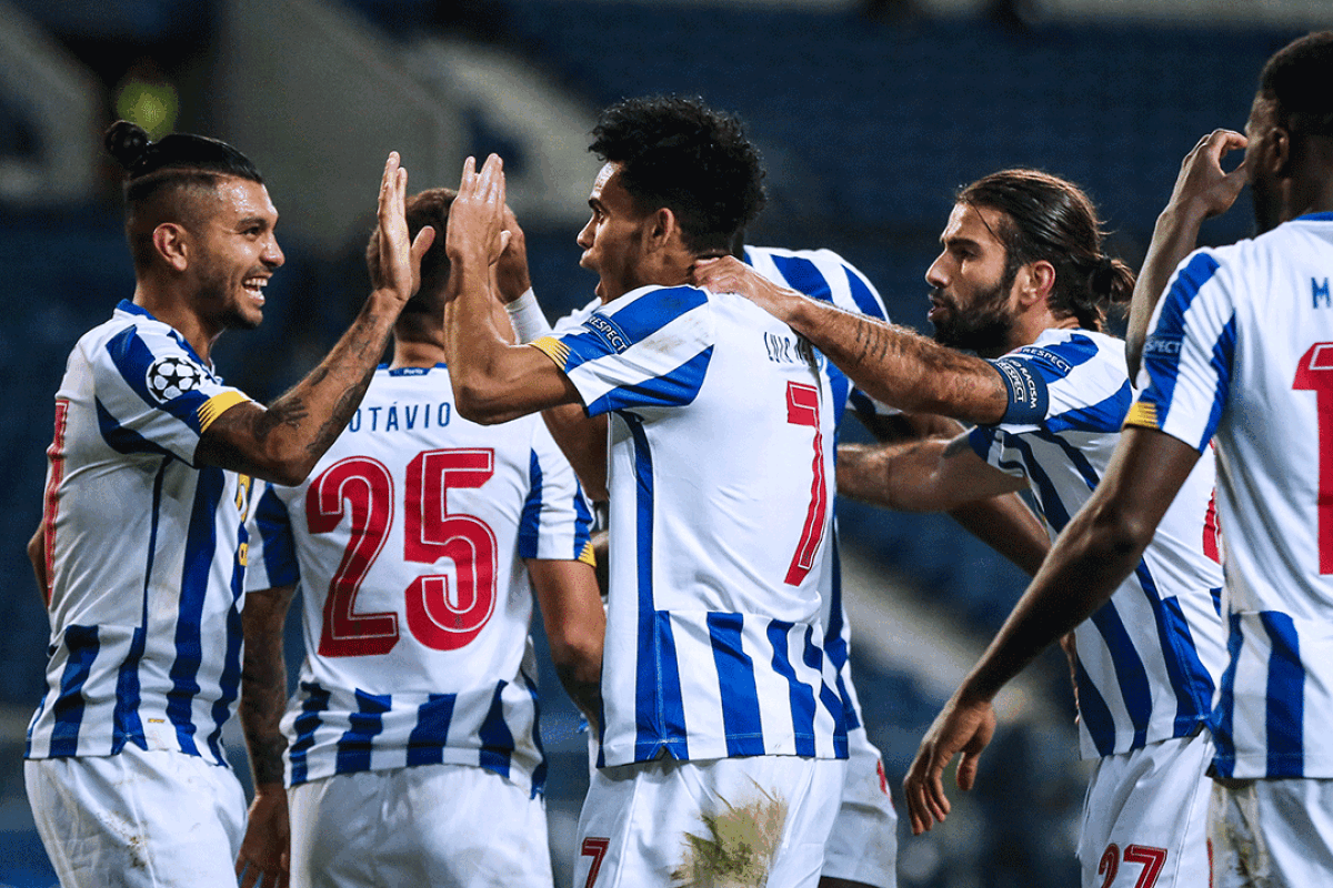Festejo-de-gol-de-Luis-Díaz-Porto-031120-AFP-E.gif